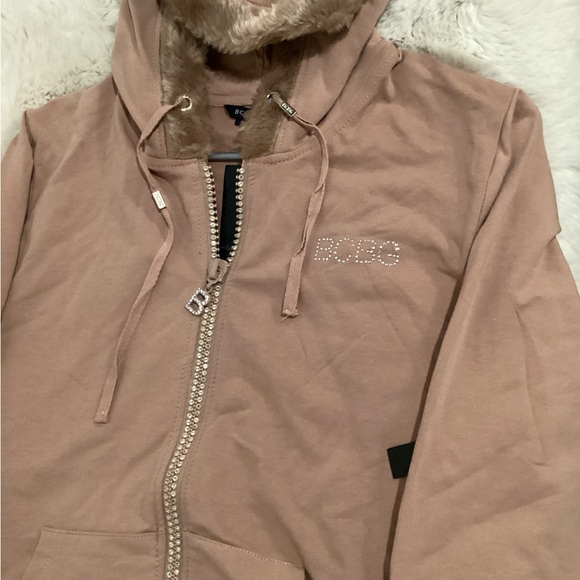 BCBGMaxAzria Beige Hoodie with Faux Fur Trim - Picture 9 of 16